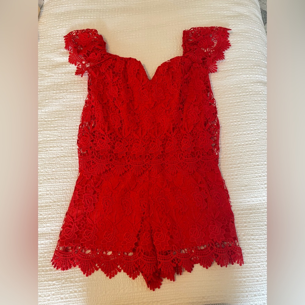 NWT Size S Yumi Kim red lace romper